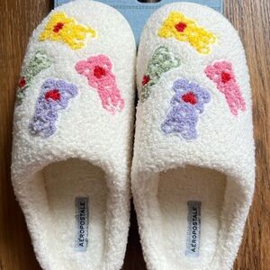 Aeropostale Women’s Slippers with Colorful Bear Accents NWT